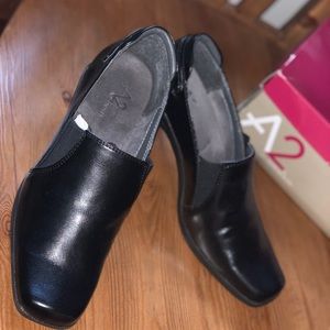 Black Heels! Size 8